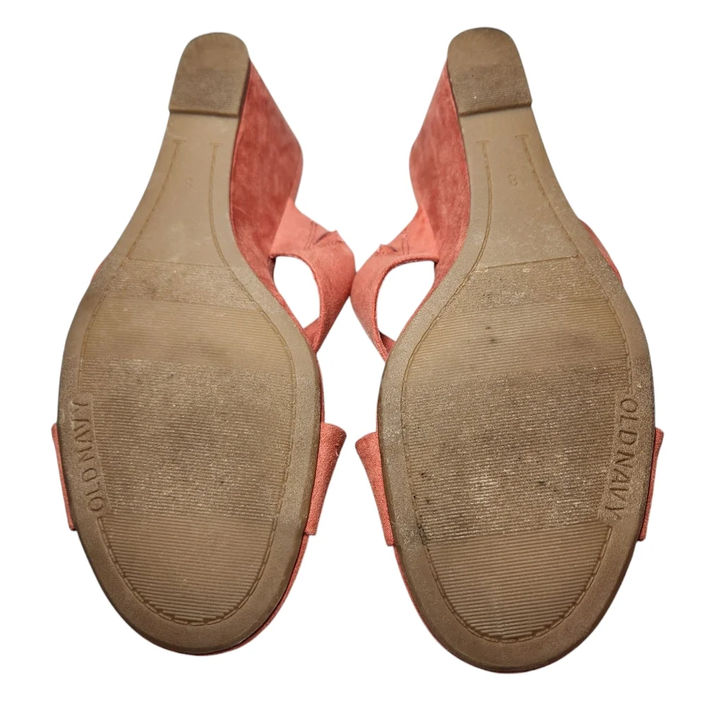 Old Navy Faux Suede Cross Strap‎ Coral Wedge Sandals Slides Desert Rose Orange 8